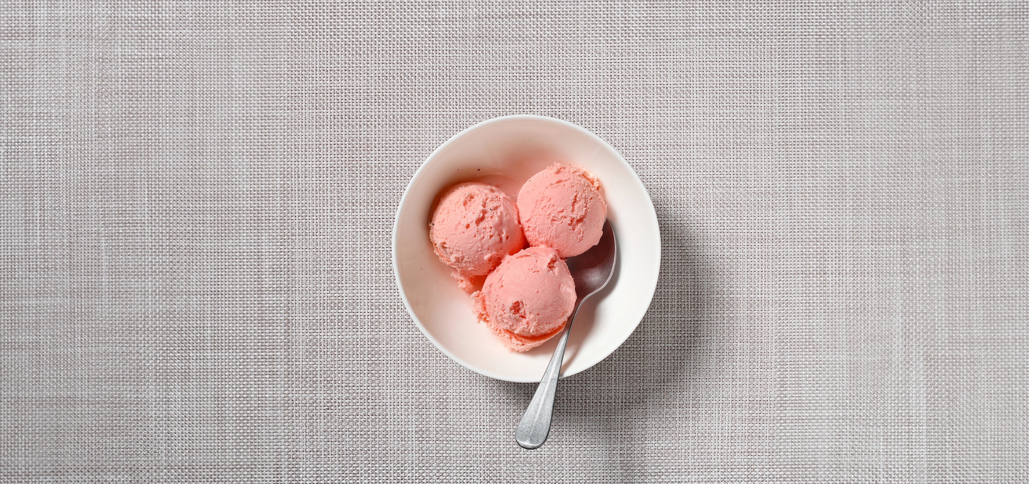 Homemade Low-Calorie Strawberry Ice Cream